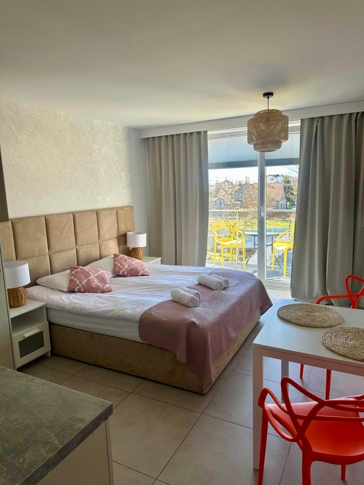 Apartamenty Sunny Stay יאסטארניה מראה חיצוני תמונה